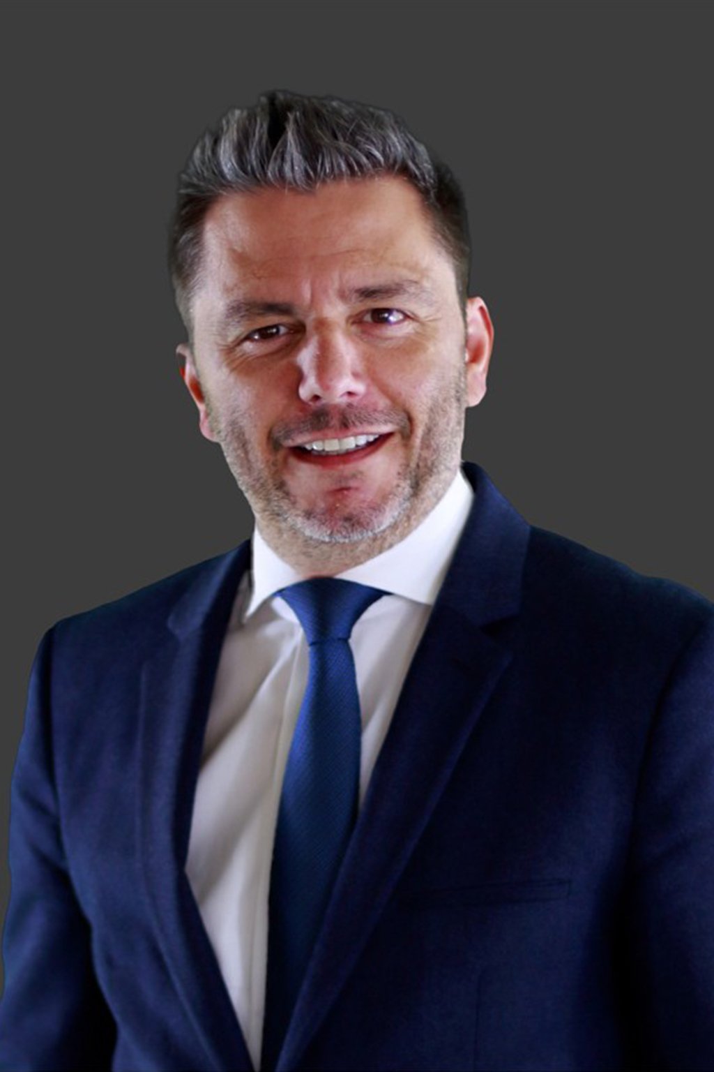 教授 博士 路多维克·亨内贝尔 国际法教授 - 联合国 - 国际刑警组织 - 法律战 VENFORT 律师事务所